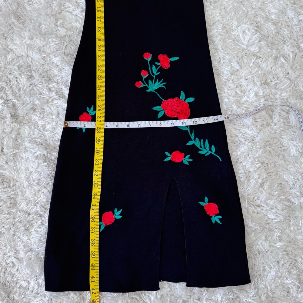 NWOT 🖤❤️ Black Sweater Knit Midi Dress with Floral Accents - Picture 14 of 17